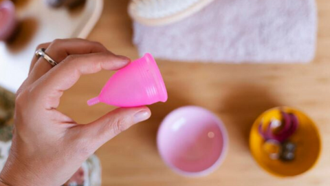 How The Return Of Your Menstrual Cycle Affects Your Milk Supply