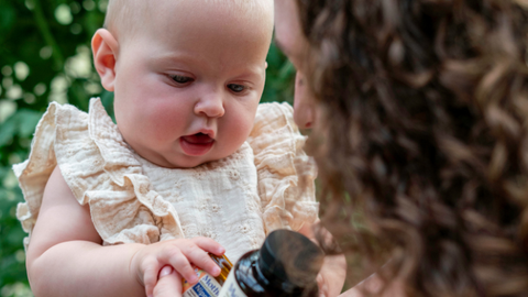Paced Feeding to Avoid Overfeeding Your Baby