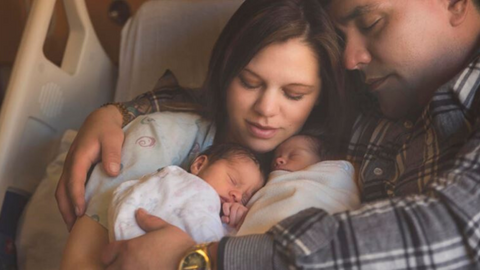 10 Ways Partners Can Support Breastfeeding Moms